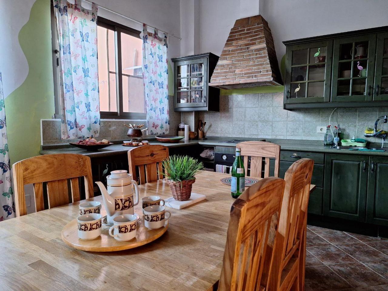 Casa Colores Tenerife Guesthouse 坎德拉里亚 外观 照片